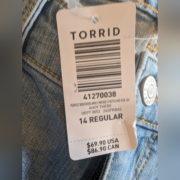 Torrid Perfect Boyfriend Ankle l Stretch Mid-Rise Jean Size 14 or 24 NWT - Picture 12 of 13
